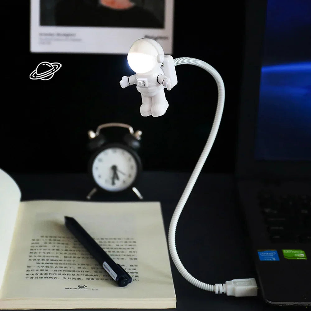 Portable USB LED Astronaut Lamp, for Reading and Desk